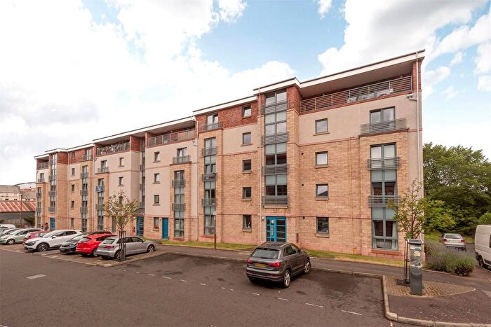 2 Bedroom Flat For Sale In Flat, Papermill Wynd, Bellevue, Edinburgh, EH7
