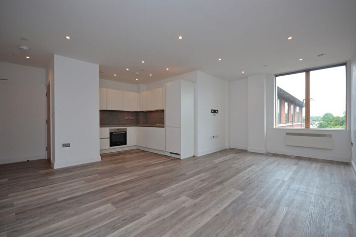 1 Bedroom Flat To Rent In Elmfield Road, Bromley, BR1