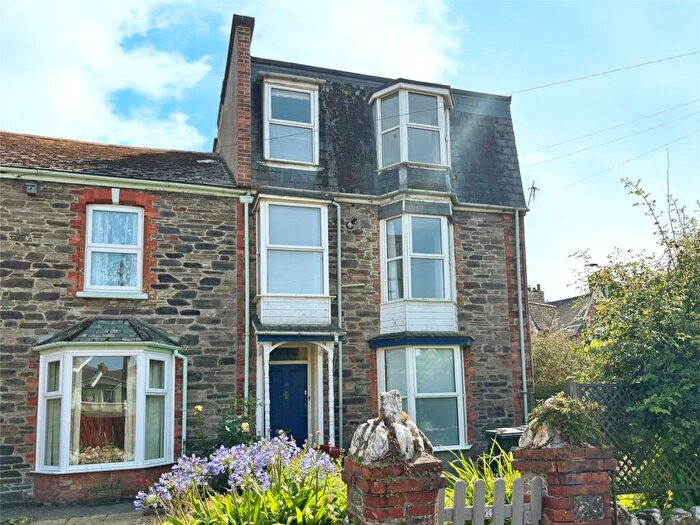 1 Bedroom Flat For Sale In Brookfield Place, Ilfracombe, Devon, EX34