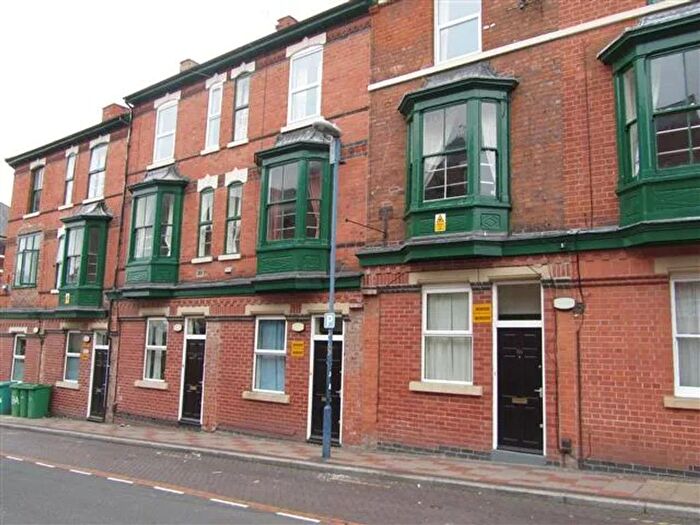 1 Bedroom Semi-Detached House To Rent In Peveril Street, Nottingham, NG7