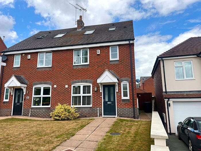 3 Bedroom Semi-Detached House To Rent In Henhurst Hill, Burton-On-Trent, Staffordshire, DE13