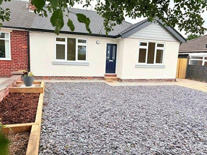 3 Bedroom Semi-Detached Bungalow For Sale In Congleton Road, Cheshire East, SK11
