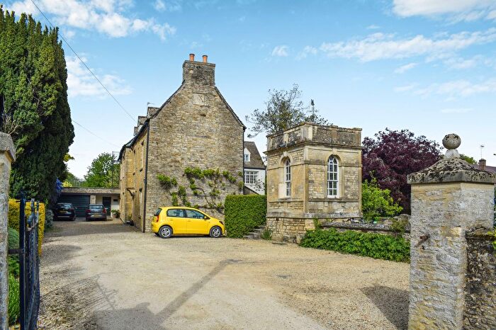 1 Bedroom Flat For Sale In Mill Street, Kidlington, OX5