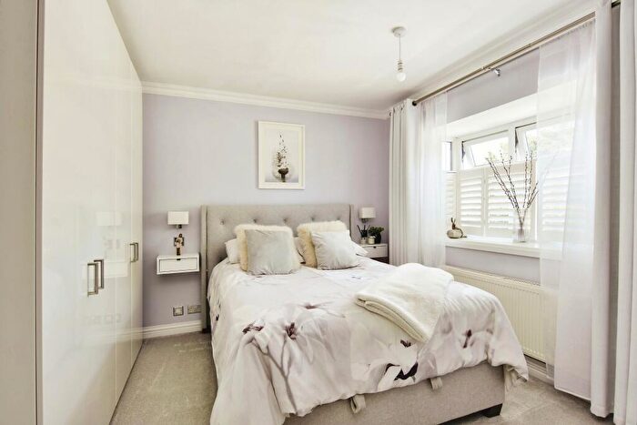 3 Bedroom Bungalow For Sale In Heath Road, Maidstone, Kent, ME16