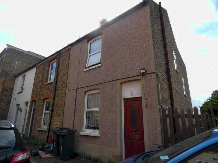 2 Bedroom Property To Rent In Bath Road, Margate CT9