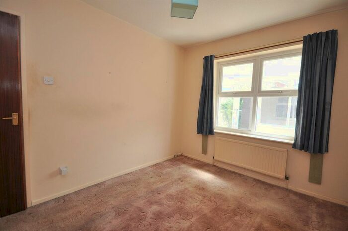 2 Bedroom Bungalow For Sale In Broughton Way, Osbaldwick, York, YO10
