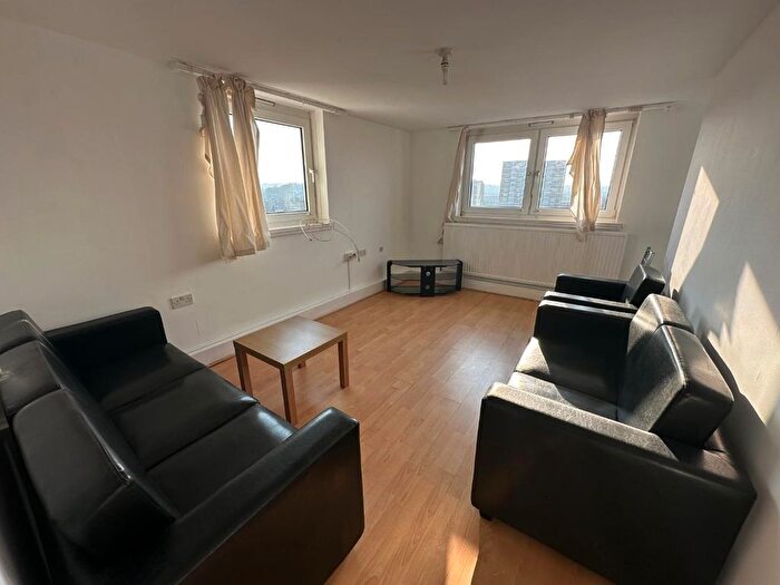 1 Bedroom Flat To Rent In John Keats House, Commerce Road, Commerce Road, London, N22