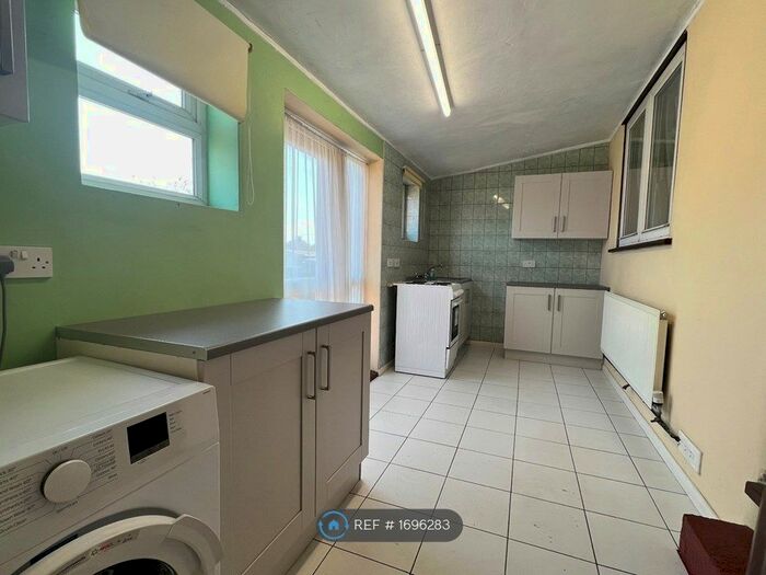 4 Bedroom Terraced House To Rent In Wyld Way, Wembley, HA9