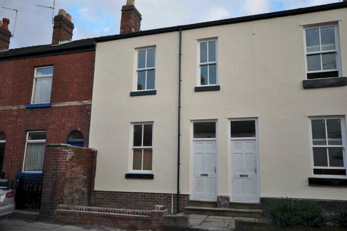 3 Bedroom Terraced House To Rent In A Catherine Street, Macclesfield, SK11