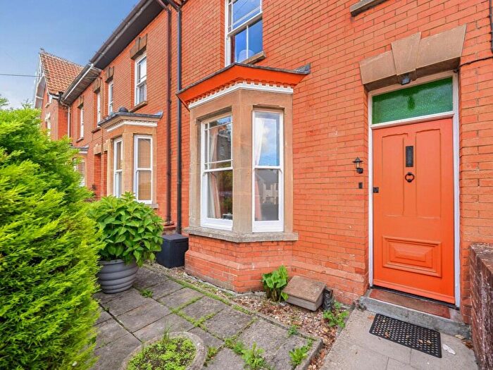 4 Bedroom Terraced House For Sale In Norbins Road, Glastonbury, BA6