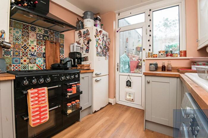 2 Bedroom Semi-Detached House For Sale In Briar Crescent, Exeter, EX2
