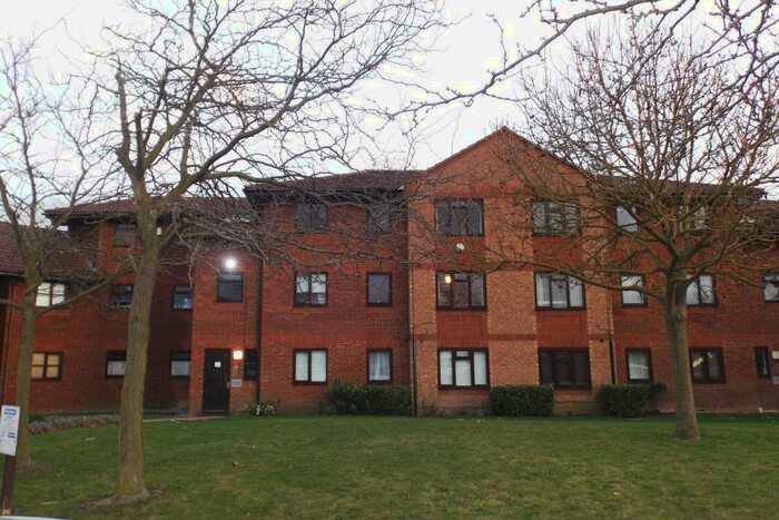 2 Bedroom Apartment To Rent In Archers Court, South Ockendon, RM15