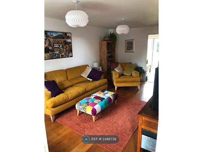 3 Bedroom Semi-Detached House To Rent In Amethyst Drive, Teignmouth, TQ14