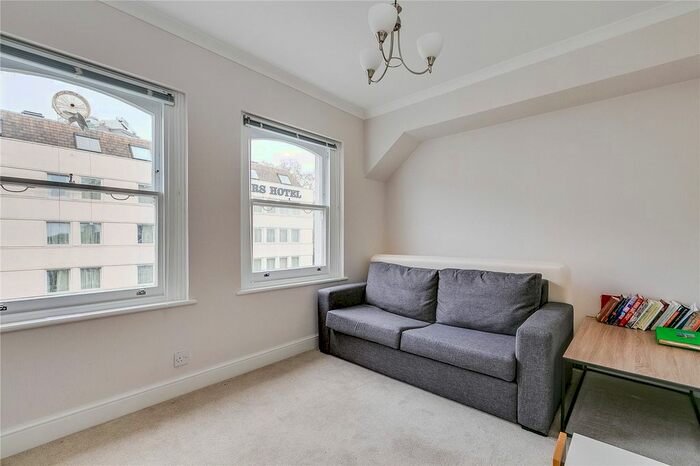 Studio To Rent In Collingham Road, Earls Court, London, SW5