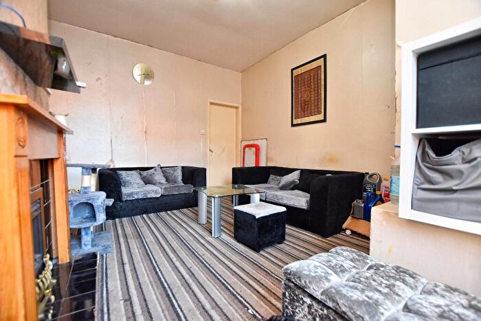 2 Bedroom End Of Terrace House For Sale In Copenhagen Street, Wardleworth, Rochdale, Greater Manchester, OL16