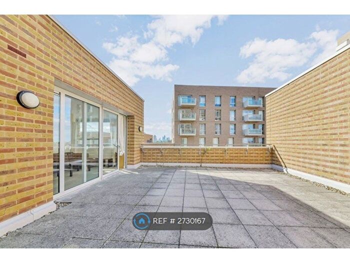 3 Bedroom Maisonette To Rent In Nelson Walk, London, E3