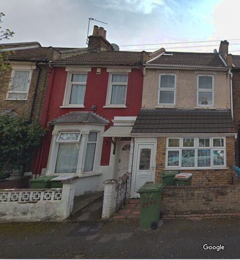 2 Bedroom Flat To Rent In Heyworth Road, London E15