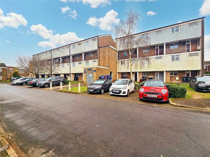 3 Bedroom Maisonette To Rent In Brookfield, Goldsworth Park, Woking, Surrey, GU21