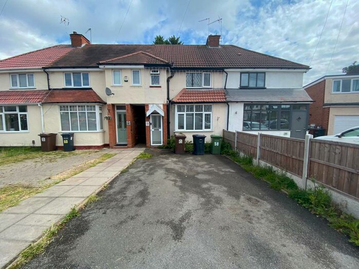 3 Bedroom House To Rent In Shalford Road, Solihull, B92