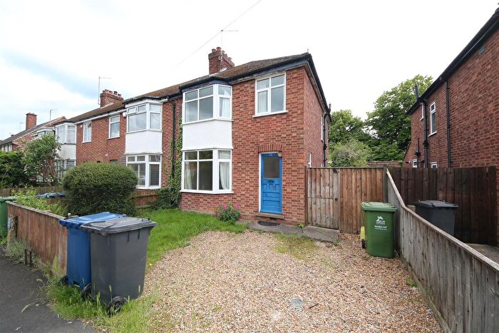 3 Bedroom End Of Terrace House For Sale In Chalmers Road, Cambridge, CB1