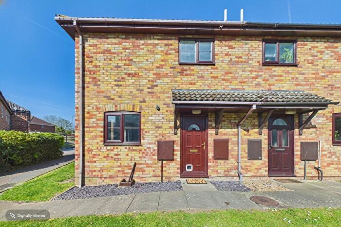 2 Bedroom House For Sale In Linclare Place, Eaton Ford, St. Neots, Cambridgeshire, PE19