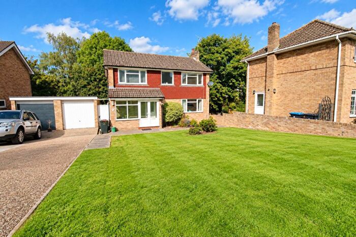 4 Bedroom Detached House For Sale In Milton Crescent, East Grinstead, RH19