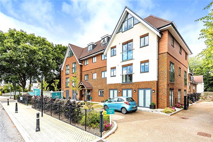 1 Bedroom Flat To Rent In Yorktown Road, College Town, Sandhurst, Berkshire, GU47
