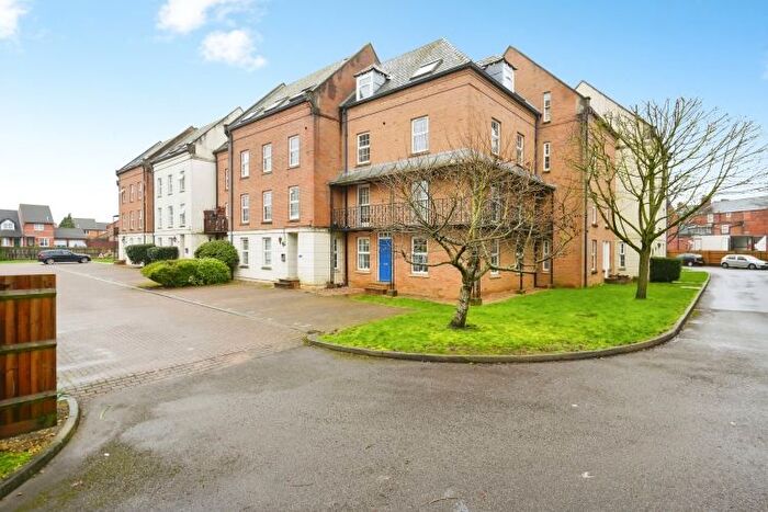 1 Bedroom Flat To Rent In Victoria Place, Banbury, OX16