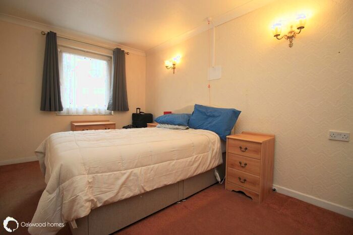 1 Bedroom Flat For Sale In Homefleet House, Ramsgate, CT11