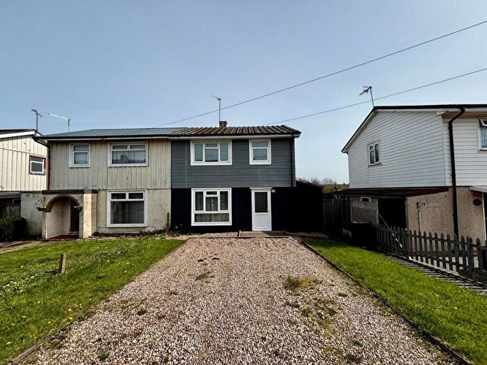 3 Bedroom Semi Detached House To Rent In Poyser Road, Nuneaton, CV10