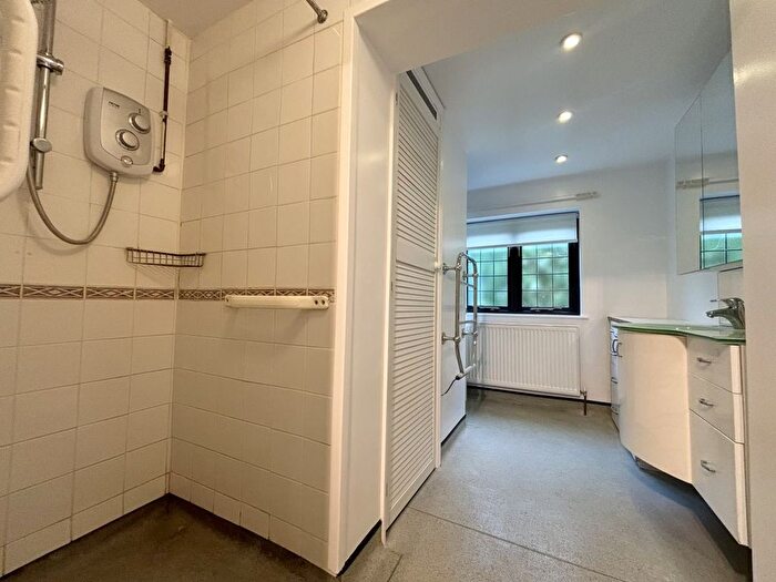 1 Bedroom Cottage To Rent In Ashley Park, Tunbridge Wells, TN4