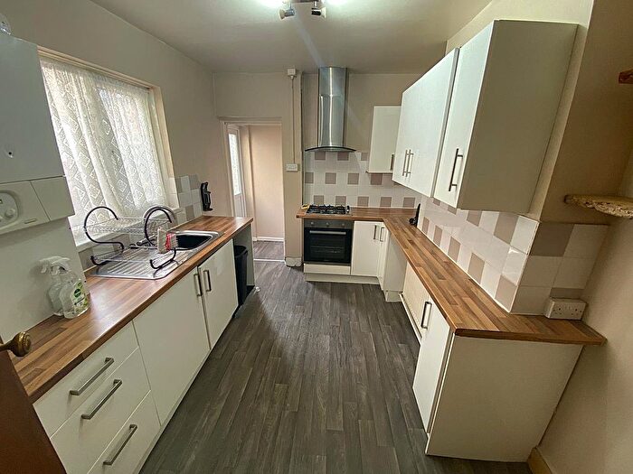 1 Bedroom Flat To Rent In Allerton Street, Cardiff, CF11