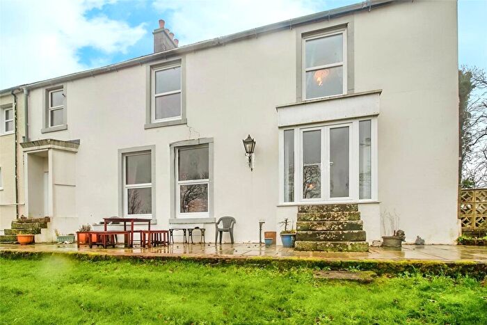 4 Bedroom End Of Terrace House To Rent In Whitehaven Road, Cleator Moor, Cumbria, CA25