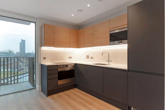 2 Bedroom Flat To Rent In Moluccas Point, Deptford, SE8