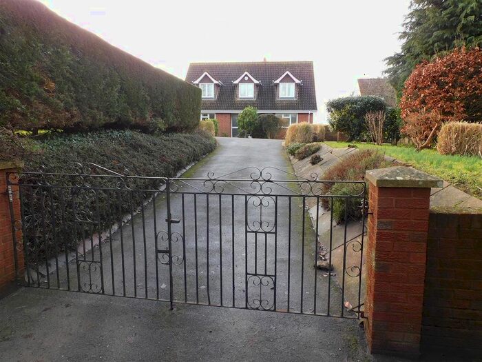 3 Bedroom Detached House To Rent In Beavor Lane, Axminster, EX13