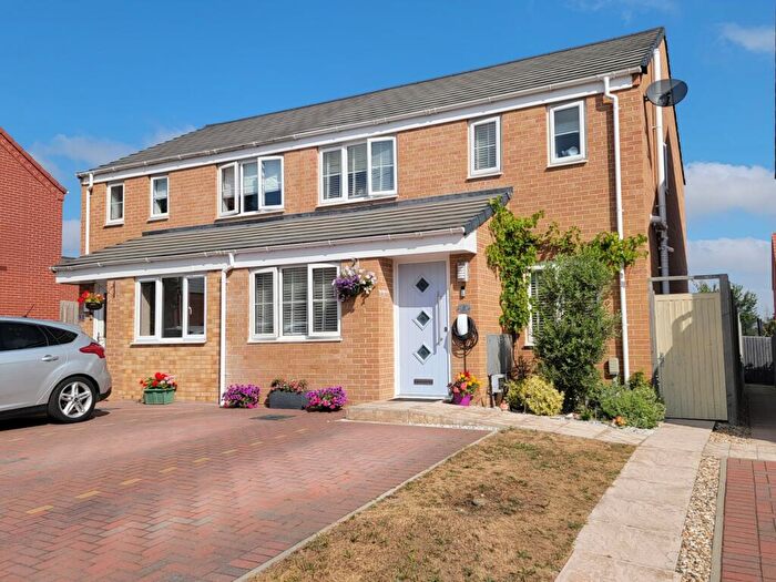 4 Bedroom Semi Detached House For Sale In Hornbeam Close, Great Blakenham, Suffolk, IP6
