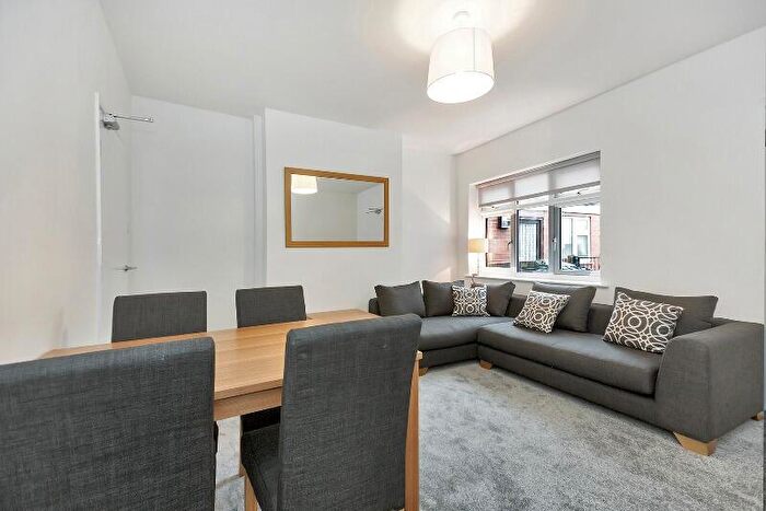 4 Bedroom House To Rent In Middle Street, Beeston, Nottingham, Nottinghamshire, NG9