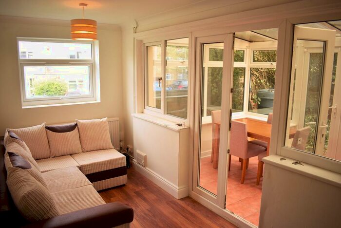 5 Bedroom Terraced House To Rent In Bates Green, Norwich, NR5