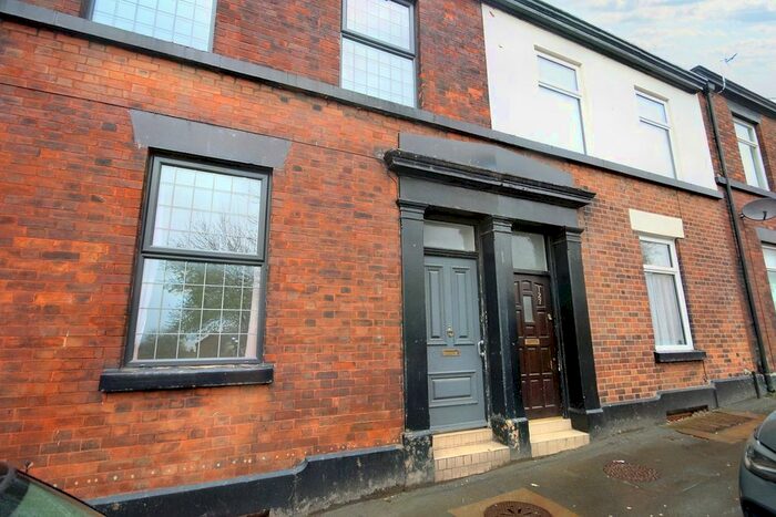 3 Bedroom Terraced House To Rent In North Road, St Helens, WA10