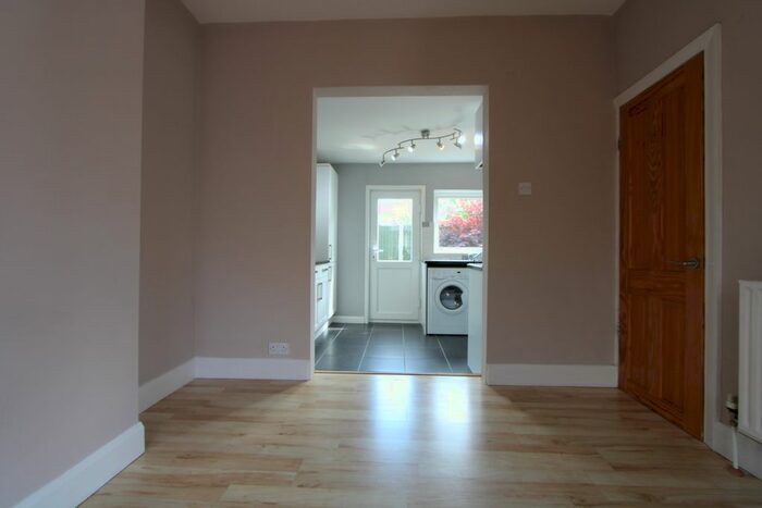 4 Bedroom Terraced House To Rent In Sylverdale Road, Croydon, CR0