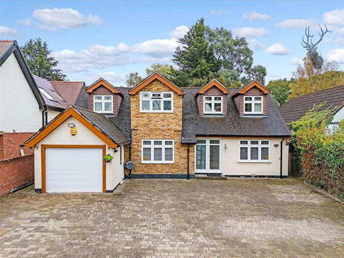 5 Bedroom Detached House To Rent In Bournebridge Lane, Stapleford Abbotts, Romford, RM4