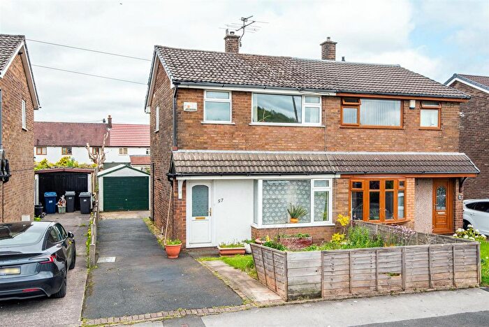 3 Bedroom Semi-Detached House For Sale In Withy Grove Crescent, Bamber Bridge, Preston, PR5
