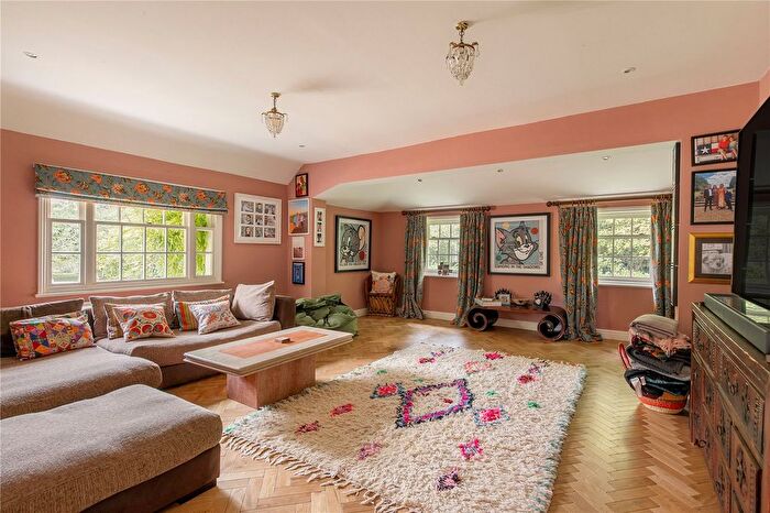 7 Bedroom Detached House For Sale In Grange Road, Duxford, Cambridge, CB22