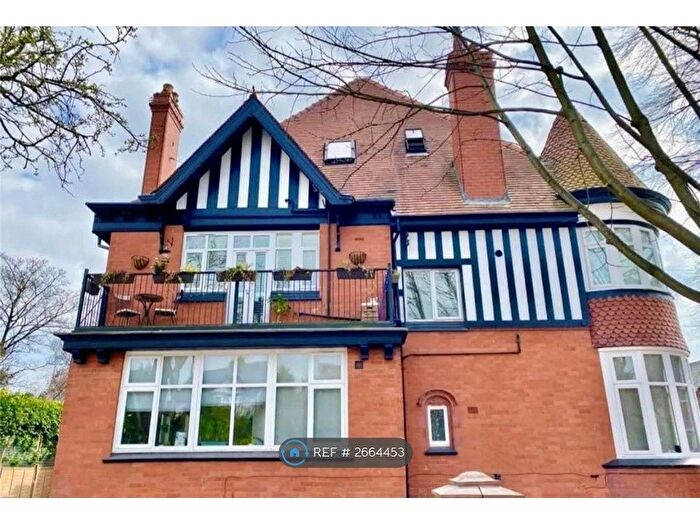 2 Bedroom Flat To Rent In Old Broadway, Didsbury, M20