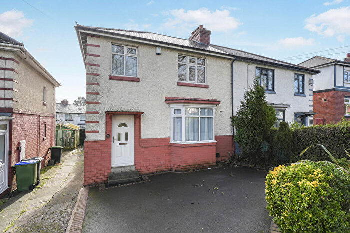 3 Bedroom Semi Detached House For Sale In Broadway, Oldbury, B68