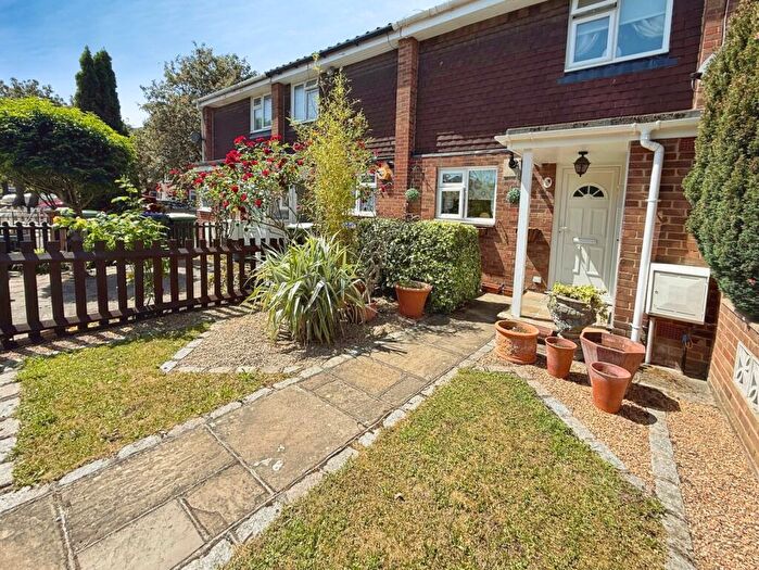 3 Bedroom Terraced House For Sale In Whernside Close, London, SE28