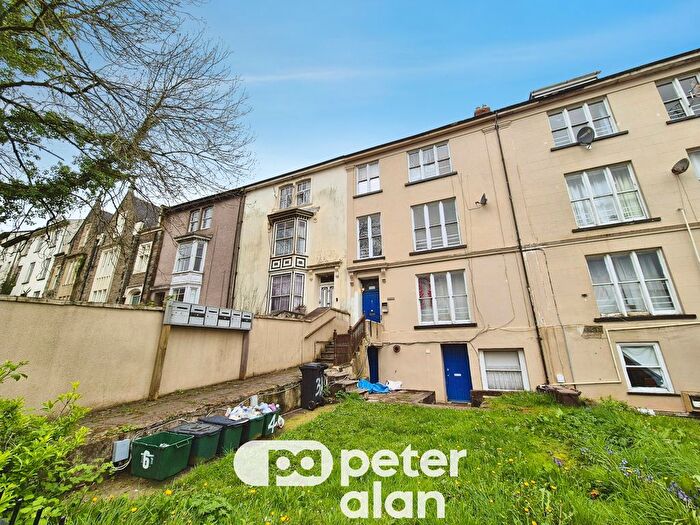 1 Bedroom Studio To Rent In Clifton Place, Newport, NP20