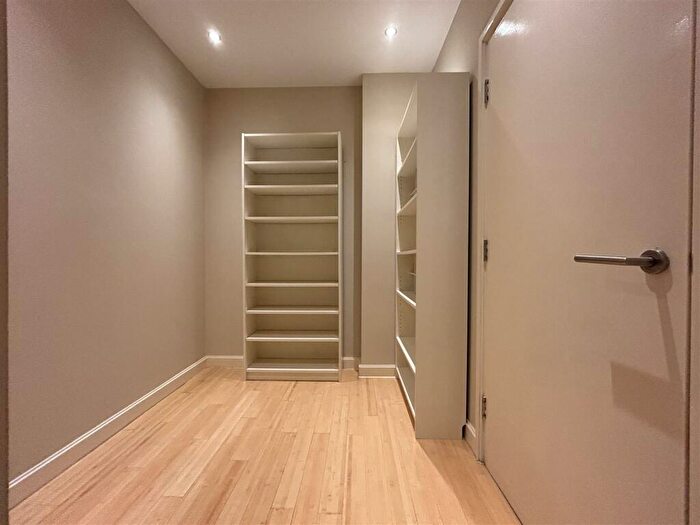 2 Bedroom Apartment To Rent In The Birchin Northern Quarter, M4