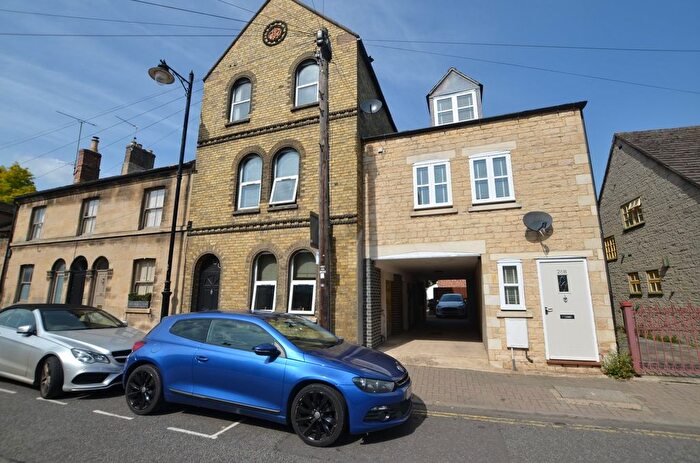 1 Bedroom Flat To Rent In St Leonards Street, Stamford, PE9