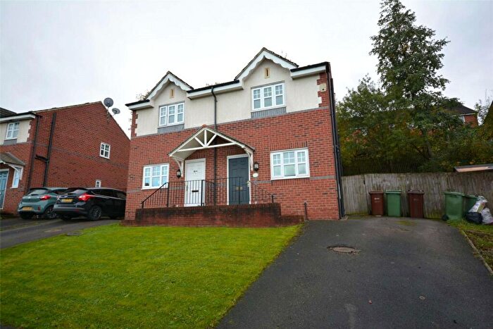 2 Bedroom Semi Detached House For Sale In Wharfedale Close, Leeds, West Yorkshire, LS12